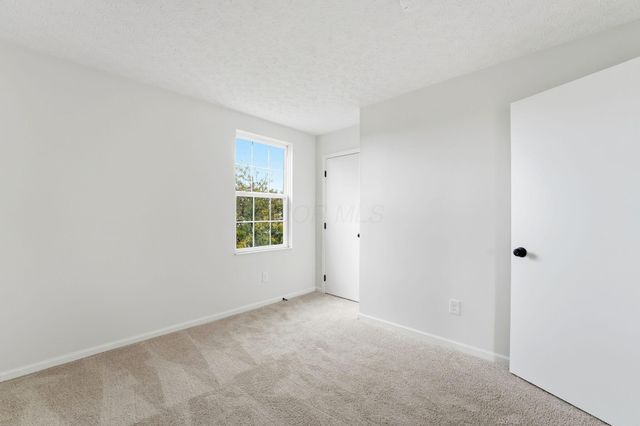 3363 Andover Strait, Grove City, OH 43123