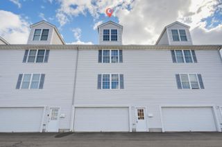 101 Maple St Unit 5, Manchester, NH 03103
