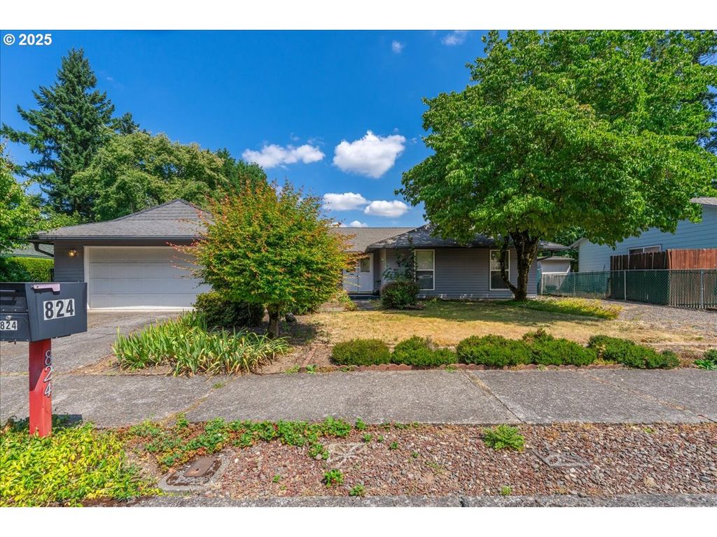 824 Se 205TH Dr, Gresham, OR 97030