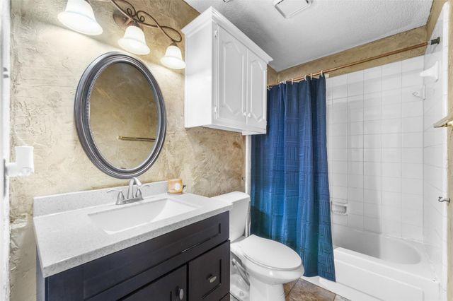 629 N Parks Drive, Desoto, TX 75115