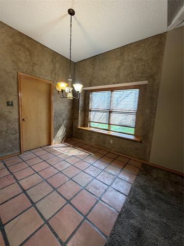 629 N Parks Drive, Desoto, TX 75115