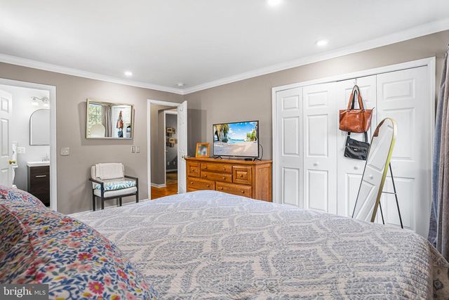 57 SMITH AVE, Hamilton, NJ 08619