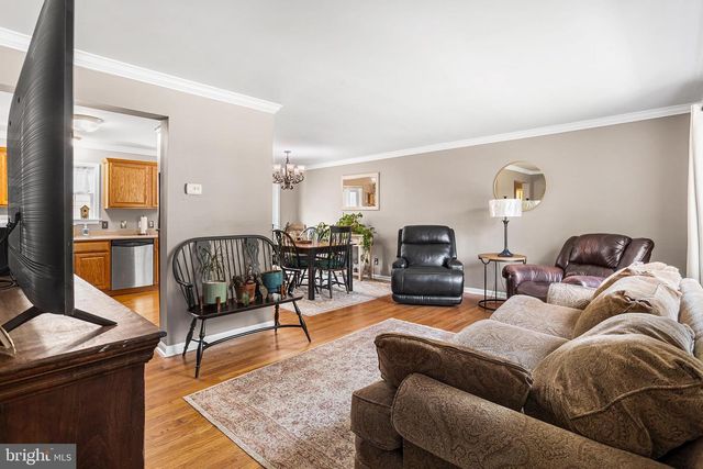 57 SMITH AVE, Hamilton, NJ 08619