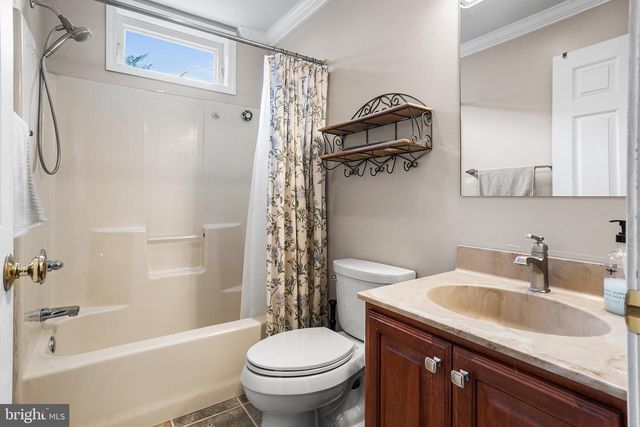 57 SMITH AVE, Hamilton, NJ 08619