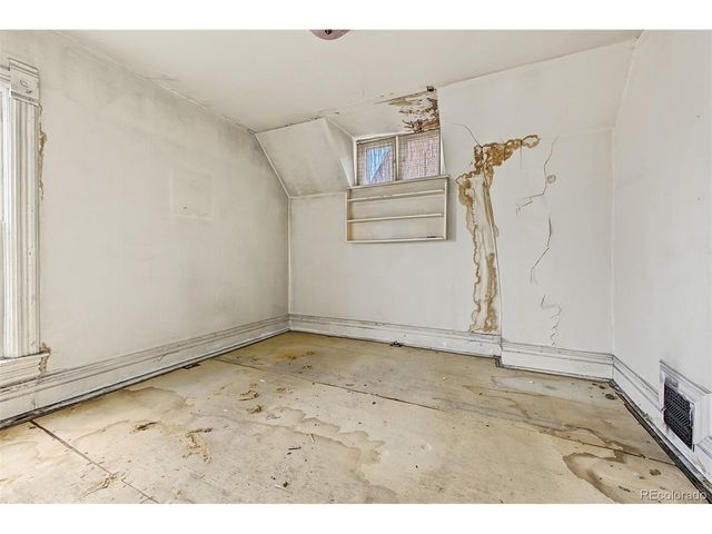 2140 N Franklin St, Denver, CO 80205