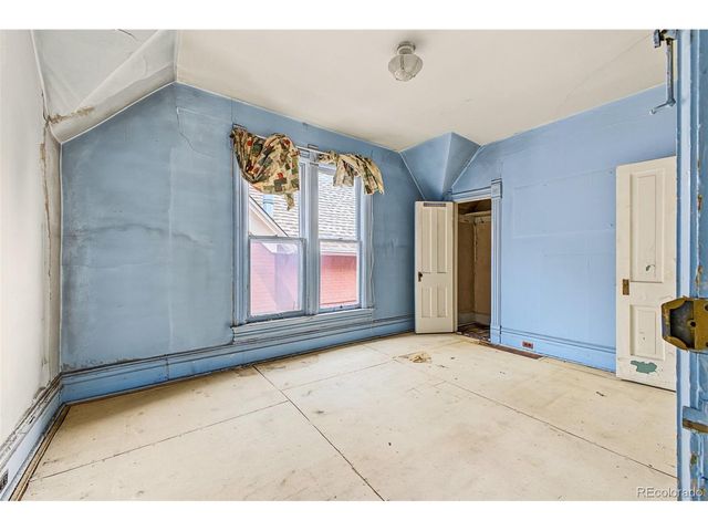2140 N Franklin St, Denver, CO 80205