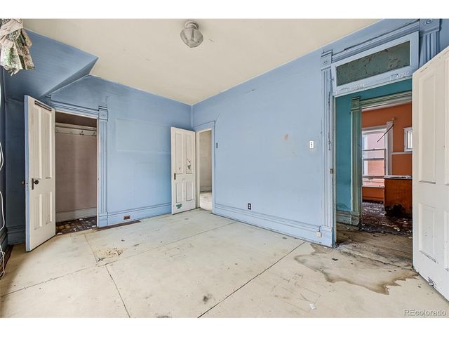 2140 N Franklin St, Denver, CO 80205