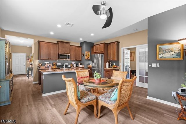 2190 Summersweet DR, Alva, FL 33920