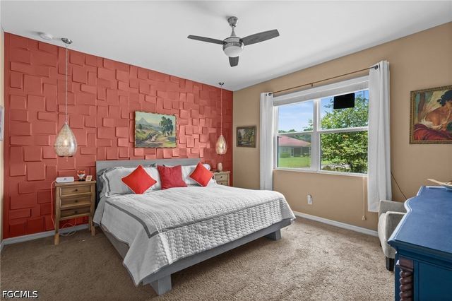 2190 Summersweet DR, Alva, FL 33920