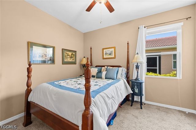 2190 Summersweet DR, Alva, FL 33920