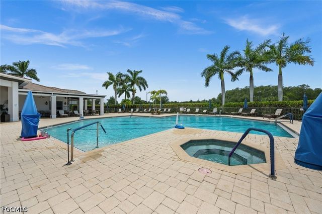 2190 Summersweet DR, Alva, FL 33920