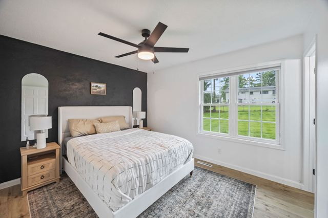 313 Thunderbird Drive, Marshalltown, IA 50158