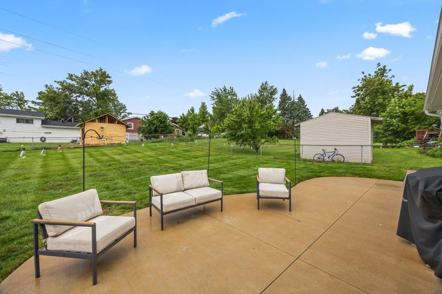 313 Thunderbird Drive, Marshalltown, IA 50158