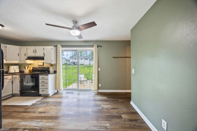 313 Thunderbird Drive, Marshalltown, IA 50158