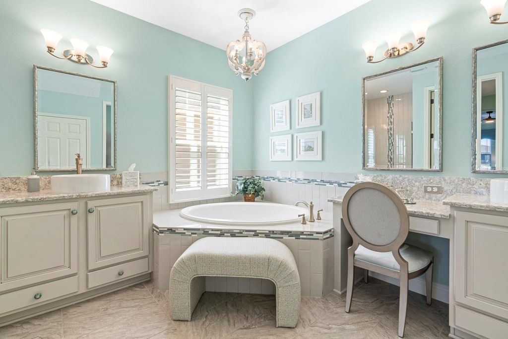 Image 26 of property listing at 7328 PARADISO DRIVE, Apollo Beach, FL 33572