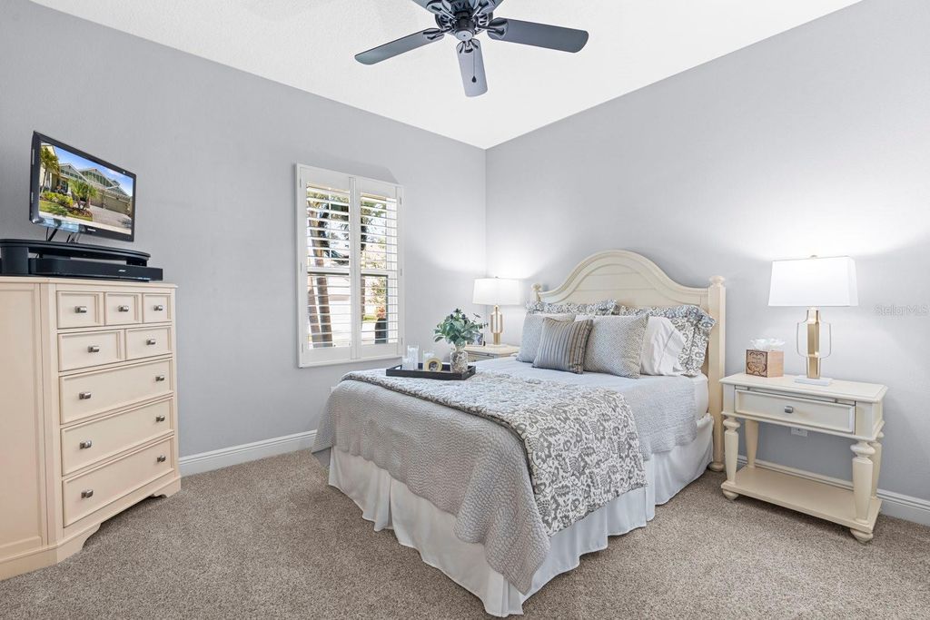 Image 30 of property listing at 7328 PARADISO DRIVE, Apollo Beach, FL 33572