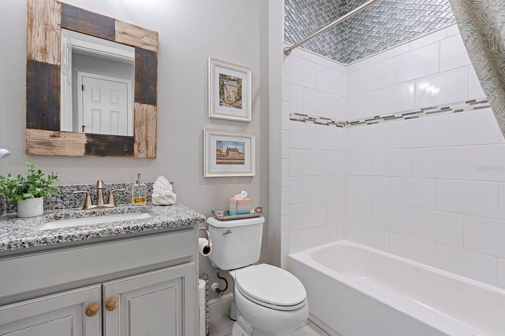 Image 36 of property listing at 7328 PARADISO DRIVE, Apollo Beach, FL 33572