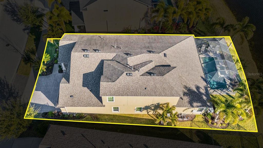 Image 55 of property listing at 7328 PARADISO DRIVE, Apollo Beach, FL 33572