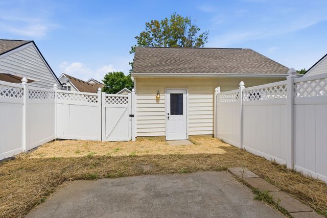 7329 Althorp Way, Nashville, TN 37211