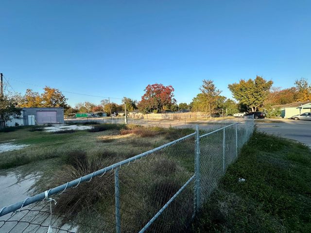 5739 Sweetbriar Street, Houston, TX 77017