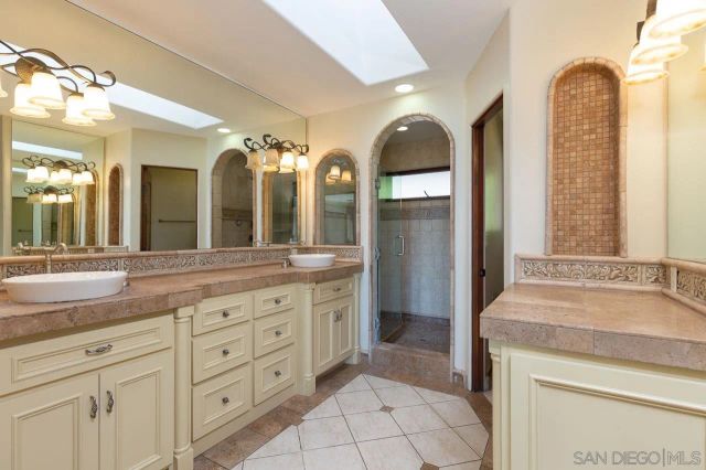 6724 Dwane Ave, San Diego, CA 92120