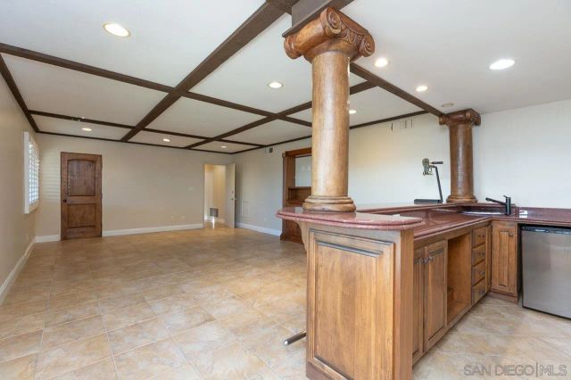 6724 Dwane Ave, San Diego, CA 92120