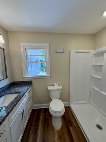 2825 Lylewood Rd, Woodlawn, TN 37191