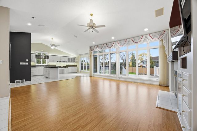 1059 Sommerset Place, West Fargo, ND 58078