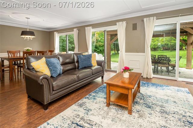 5441 Langlewood Drive, West Bloomfield, MI 48322