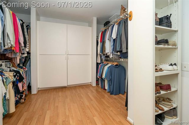 5441 Langlewood Drive, West Bloomfield, MI 48322