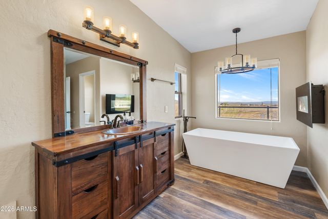 1445 S Table Mountain Road, Chino Valley, AZ 86323