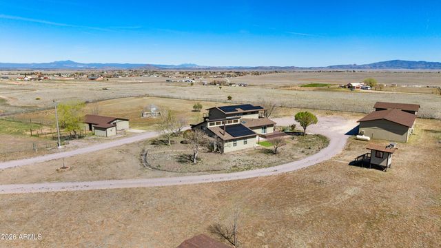 1445 S Table Mountain Road, Chino Valley, AZ 86323