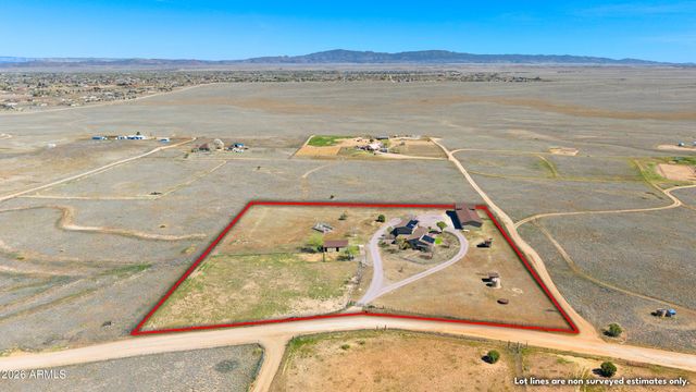 1445 S Table Mountain Road, Chino Valley, AZ 86323