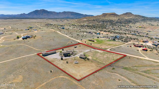 1445 S Table Mountain Road, Chino Valley, AZ 86323