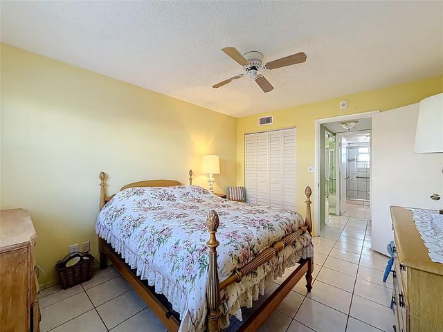 4211 NW 41st Street 205, Lauderdale Lakes, FL 33319