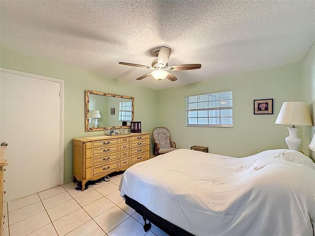 4211 NW 41st Street 205, Lauderdale Lakes, FL 33319