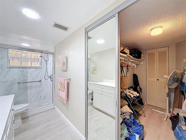 4211 NW 41st Street 205, Lauderdale Lakes, FL 33319