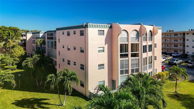 4211 NW 41st Street 205, Lauderdale Lakes, FL 33319