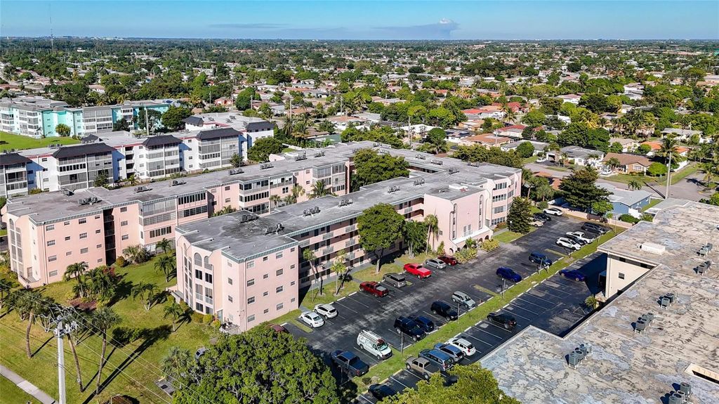 4211 NW 41st Street 205, Lauderdale Lakes, FL 33319
