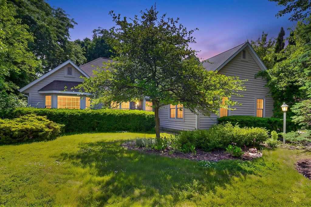 123 26th AVENUE, Racine, WI 53403
