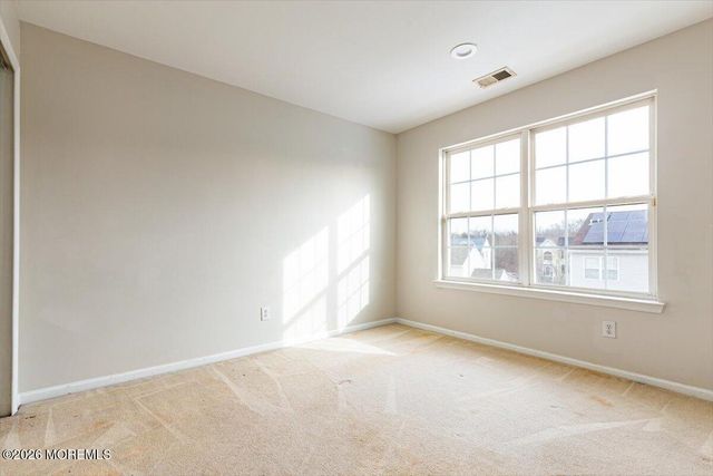 10 Hemingway Lane, Columbus, NJ 08022