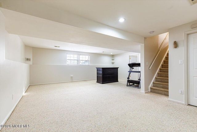 10 Hemingway Lane, Columbus, NJ 08022