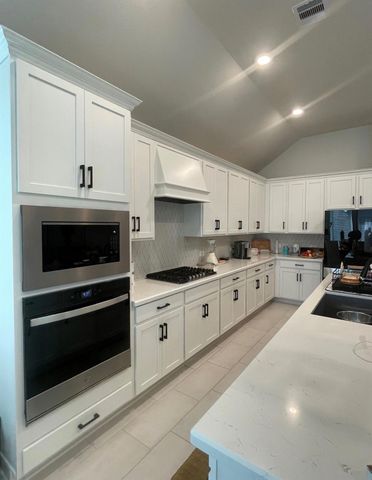 16014 Tangled Vine Lane, Conroe, TX 77302