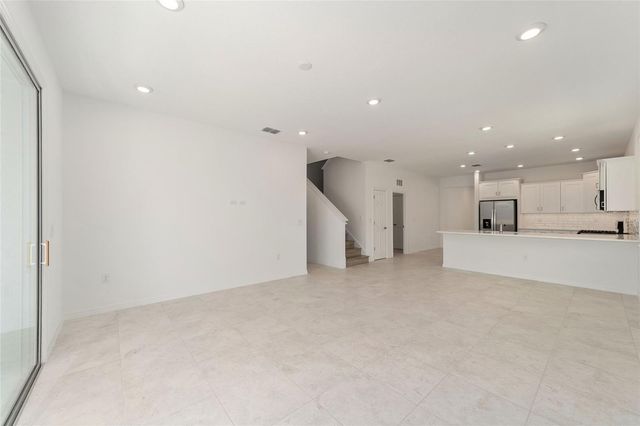 5702 SW 70TH AVENUE, Ocala, FL 34476