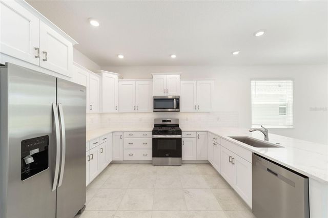 5702 SW 70TH AVENUE, Ocala, FL 34476