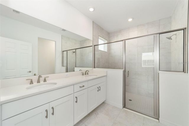 5702 SW 70TH AVENUE, Ocala, FL 34476