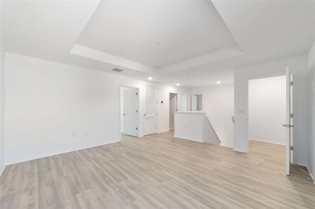 5702 SW 70TH AVENUE, Ocala, FL 34476