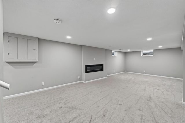 2124 Dixon Drive, Bloomington, MN 55431