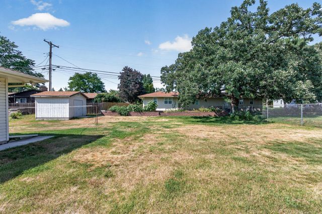 2124 Dixon Drive, Bloomington, MN 55431