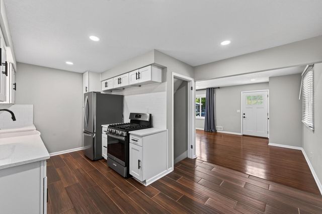2124 Dixon Drive, Bloomington, MN 55431
